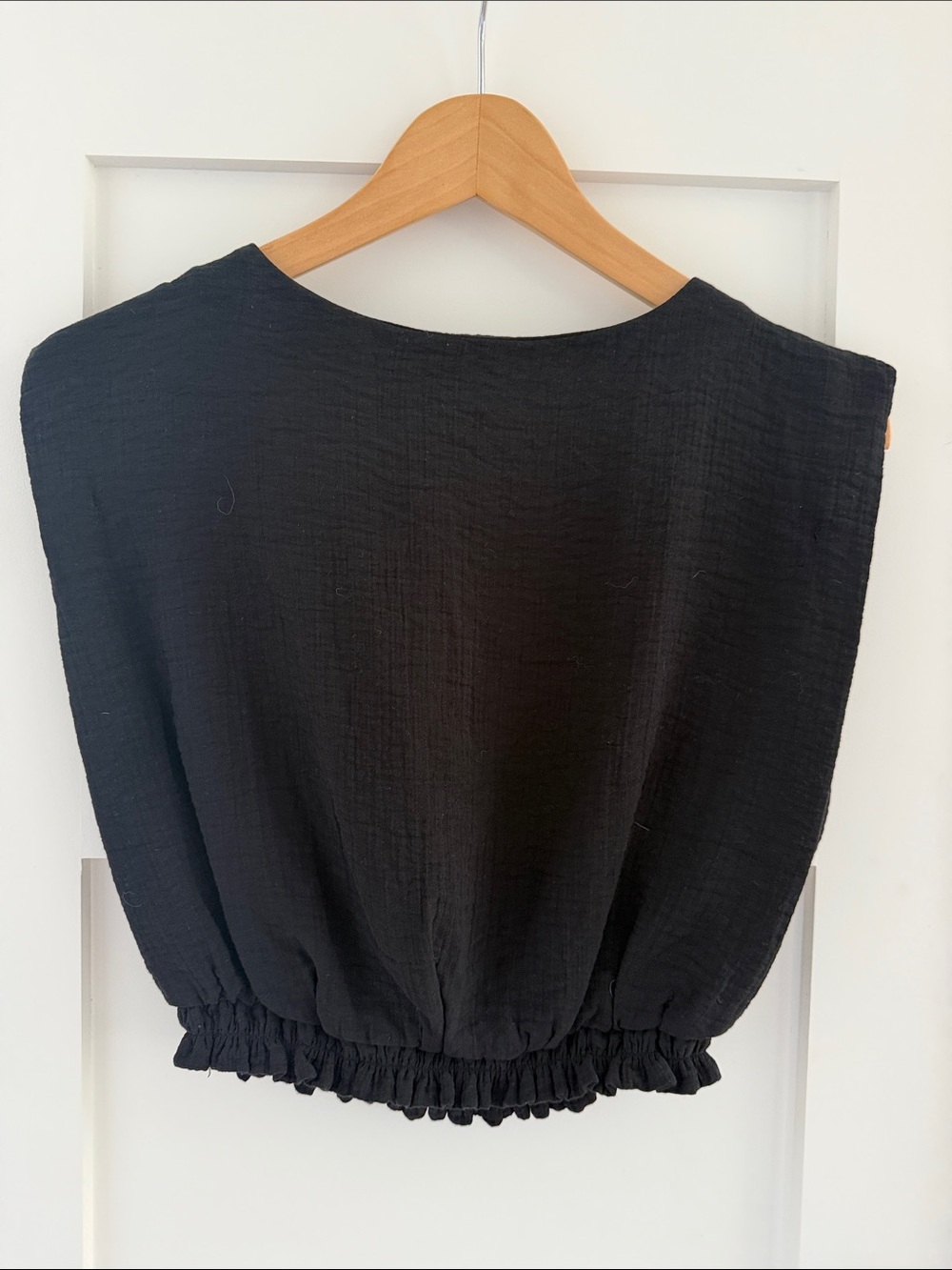 Target Black Cropped Smocked-Hem Women's Top